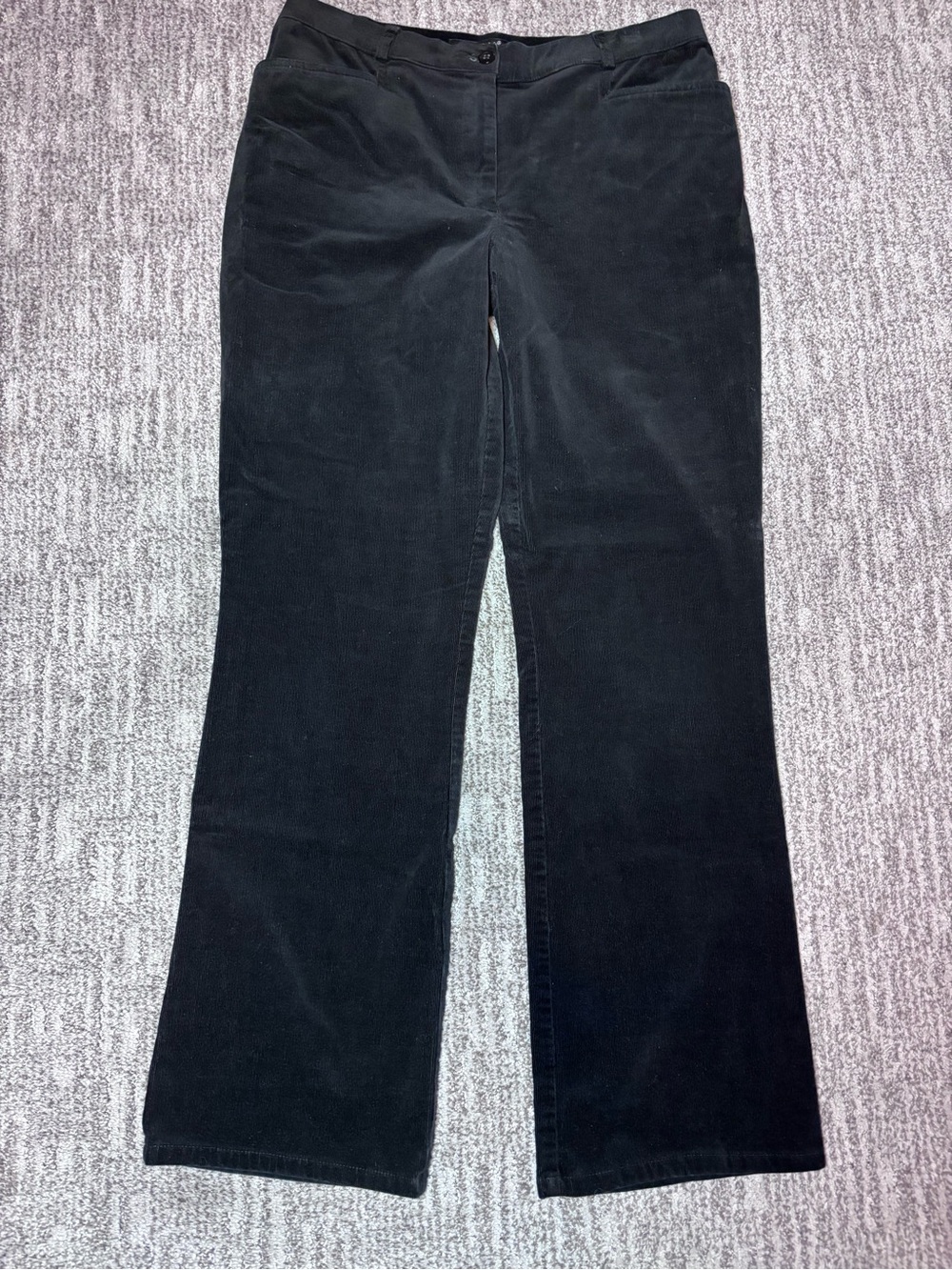 Tribal Stretch-Extensible women’s Corduroy pants. Size 8P